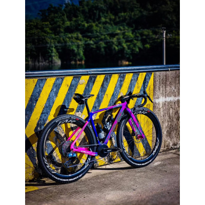 Farsports Gravel X4 – 45 mm Aero Carbon Gravel Wheelset, Tubeless-Ready with Berd or CX-Ray Spokes