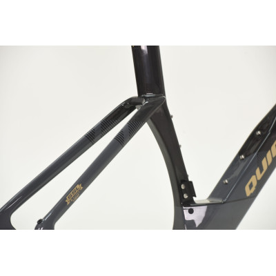 Quick Pro TT:ONE FRAME – Cadre Carbone Aéro pour Contre-la-Montre & Triathlon