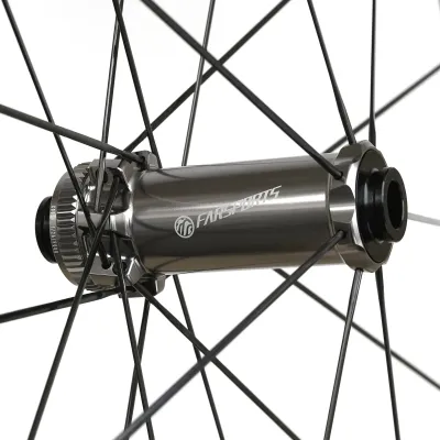 FARSPORTS EVOc4 CS 45 mm – 2026 CeramicSpeed Carbon Wheels