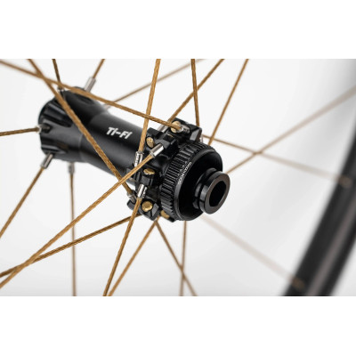 GOOSYNN Ti-Fi R30 Pro – Paire de roues vélo route carbone ultra-légère